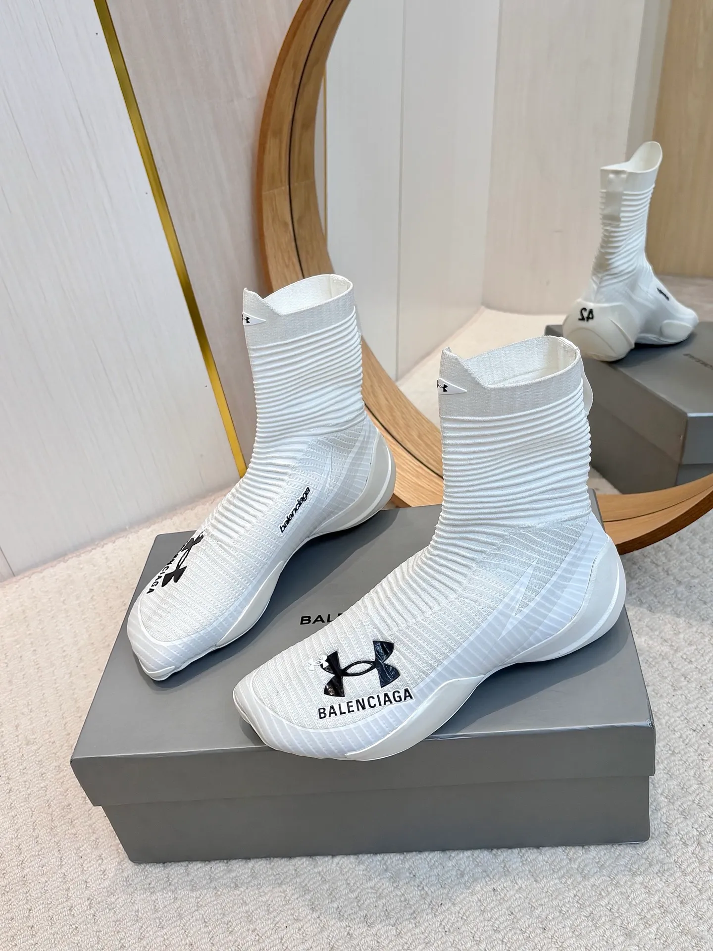 👟👟Ex-factory price 620👟👟 Men's model ➕20 Balenciaga Original outsole Size: #female 35-40 #male 39-45 (female 40 and male 45 are custom-made and cannot be returned or exchanged)